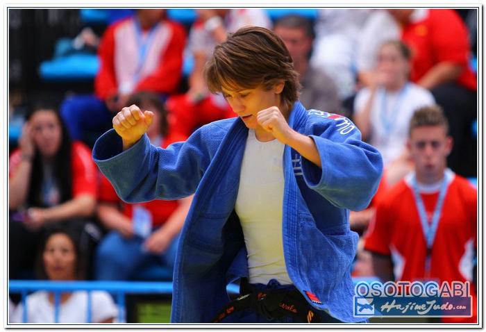 WCM2011 40015
